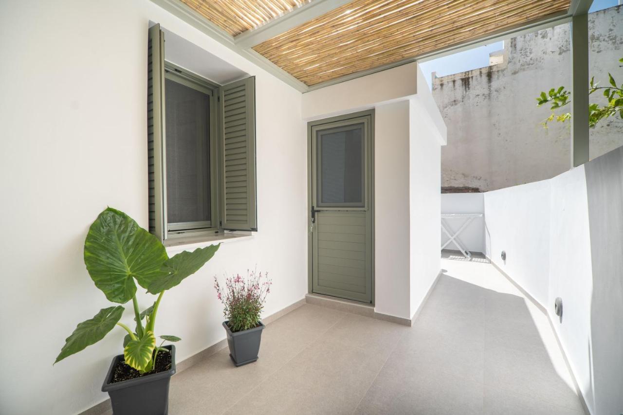 Antigone'S Lux Home 10Mins Walk To Beach, Old Town, City Hanya Dış mekan fotoğraf